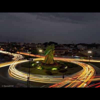 Night Traffic by Daniel Fernandez. Settings: Light Trails mode