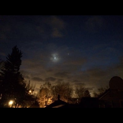 Moon and Venus by Roger Parenteau. Settings: 