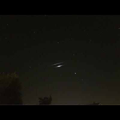 Twin Iridium Flares by Andy Stones. Settings: Light Trails mode