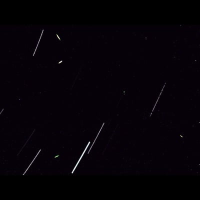 Meteors (short lines are Lyrid meteors) by Christopher Becke. Settings: Star Trails mode
