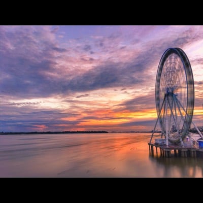 Wheel by Daniel Fernandez. Settings: Long Exposure mode